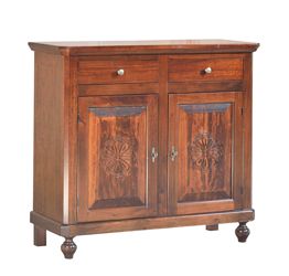 Credenza in legno finitura noce arte povera, con 2 porte intagliate e 2 cassetti 113x102