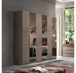 armadio con specchi bronzo