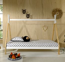 Letto singolo montessoriano per camerette, design tenda indiana, Pino naturale e Bianco laccato