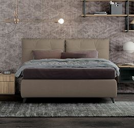 Letto matrimoniale con cuscini in ecopelle Limo