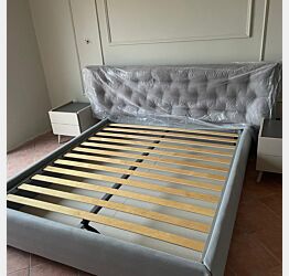 letto grigio in offerta