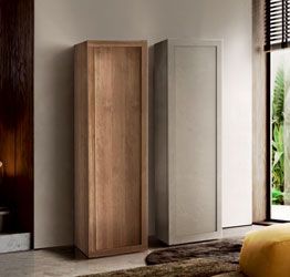 Elegante Colonna larga a terra ad un'anta, frontale con telaio