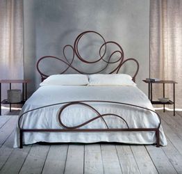 Letto in ferro battuto Haydn, effetto corten, made in Italy