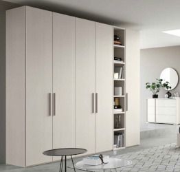 Armadio moderno con libreria, finitura larice bianco, Made in Italy