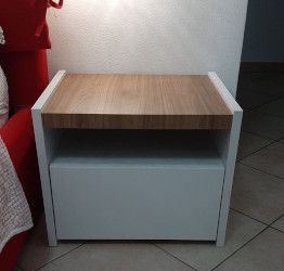 Coppia di comodini Bianco Opaco e Noce Dark, guide ammortizzate