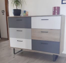 Cassettiera stile nordico a 6 cassetti, finitura Quercia, Bianca, Grigio e Antracite