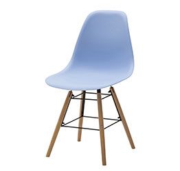 Sedia di Design Azzurro con gambe in Legno, seduta in pvc