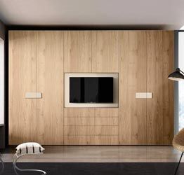 Armadio per camera letto con vano tv, Noce Biondo e Orzo