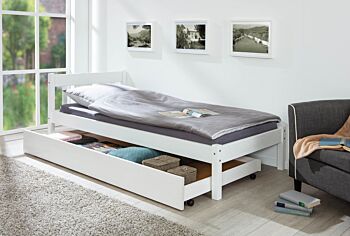 Letto in legno massello, con testata dogata, verniciato bianco