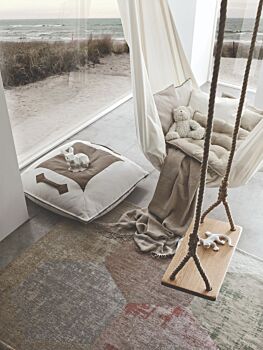 Altalena di design per camera da letto e soggiorno, Made in Italy