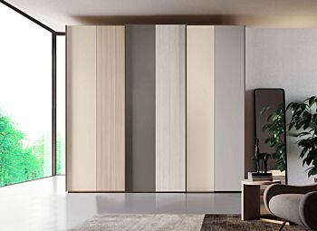 Armadio scorrevole multicolor con 3 ante