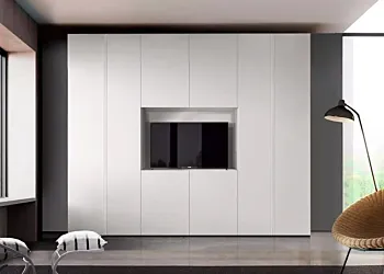 armadio laccato con vano tv