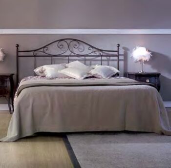 Letto in ferro battuto  Verdi color marrone anticato oro, made in Italy