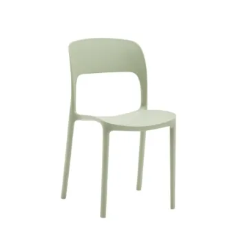 Sedia moderna in polipropilene, disponibile in diversi colori