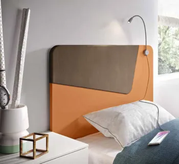 Cameretta ragazzi Terracotta e Bianco frassino, con armadio 4 ante apertura a libro