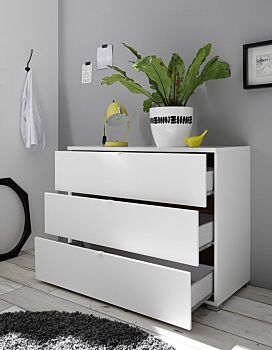 Set Comò e 2 comodini, design moderno, finitura bianco opaco