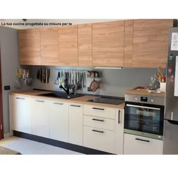 cucina bloccata orzo e grigio