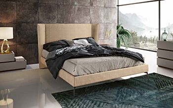 Letto matrimoniale moderno con piedini, finitura tessuto Panna