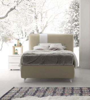 Letto 1 piazza e mezzo ecopelle travertino, piedini bianchi