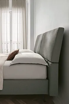 letto con testata reclinabile