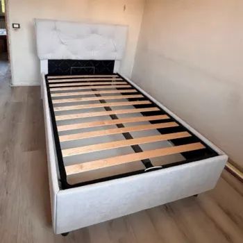 letto singolo ragazzo moderno