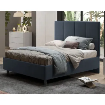 letto in velluto blu scontato
