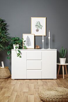 Conveniente madia  2 ante e 3 cassetti colore Bianco opaco