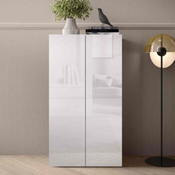 Ufficio moderno composto da più articoli