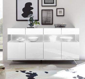 Sala moderna composta da Madia 2 e 3 ante, finitura bianco lucido, piedino in ferro e interni bianchi opachi