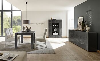 Sala completa di tavolo, madia e vetrina, grigio serigrafato