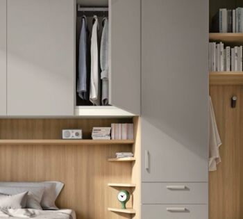 Ponte con libreria e boiserie, Grigio seta e Noce biondo