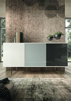 Soggiorno Boomerang con parete e madia  in finitura Frassinato bianco, Rovere nordico, Vetro grigio e Vetro antracite