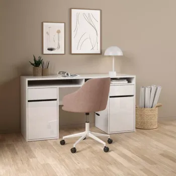 scrivania con alzata utile e comoda