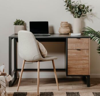 Scrivania in stile nordico in finitura antracite e bamboo