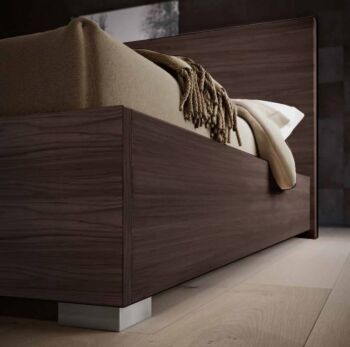 Letto matrimoniale king size 180 x 200 legno, finitura Noce Moro