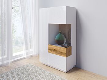 Zona giorno composta da da porta TV e vetrina, bianco e rovere naturale
