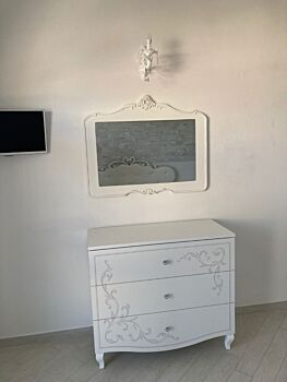 Comò serigrafato con 3 cassetti in finitura Bianco 