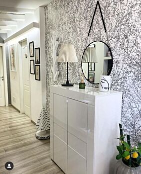 Madia  Credenza Moderna, Madia di Design, 2 ante Alta, Bianco Lucido