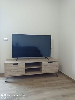 Moderno Mobile porta tv alto, porta tv "Wood" Moderno di Design, 156x51 cm