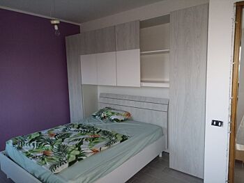 Conveniente Letto matrimoniale in legno grigio della collezione Like 