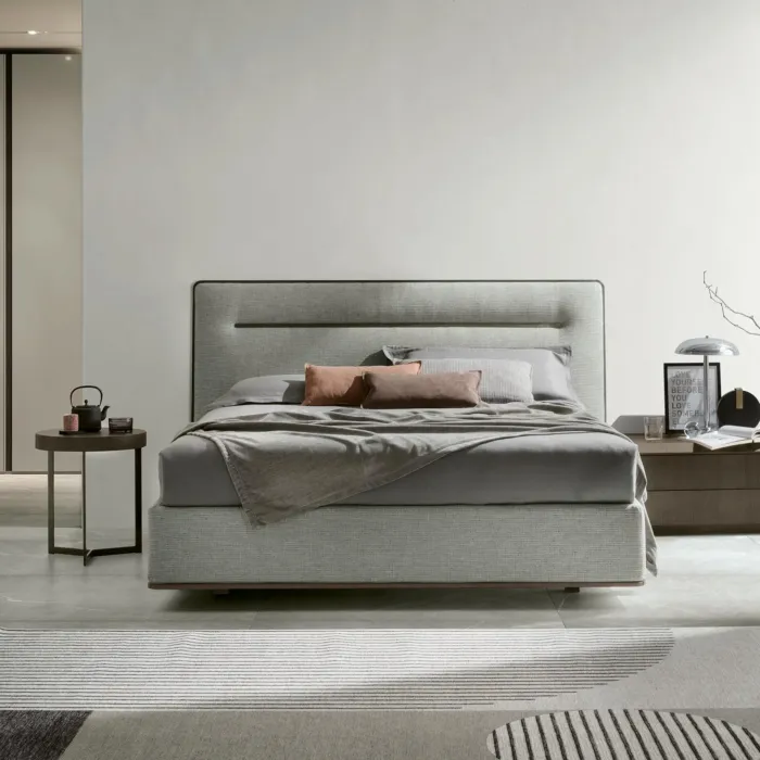 Letto imbottito Dorian Tomasella, finitura Rovere moka e allure 24