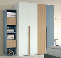 Armadio moderno con 4 ante battenti in finitura Bianco opaco, Royal oak e Cadaques
