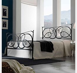 Letto  in ferro grigio polvere