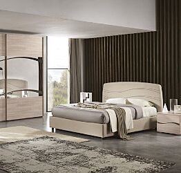Camera da letto in finitura Olmo Perla e letto ecopelle sabbia, Made in Italy