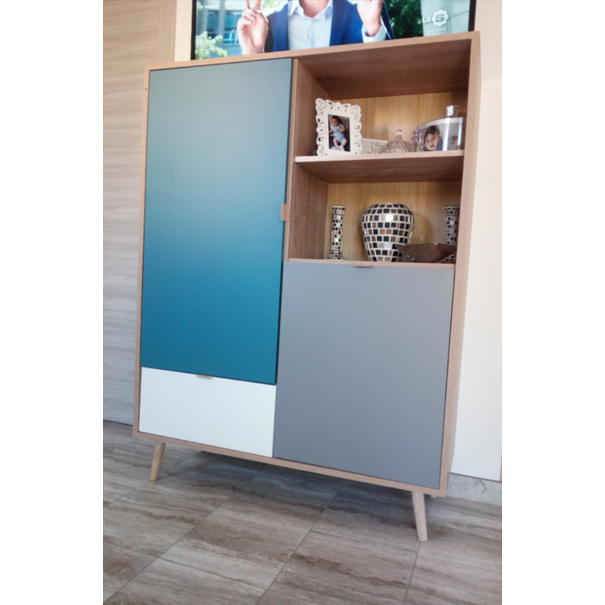 Madia Alta stile nordico ante cassetto, finitura Quercia