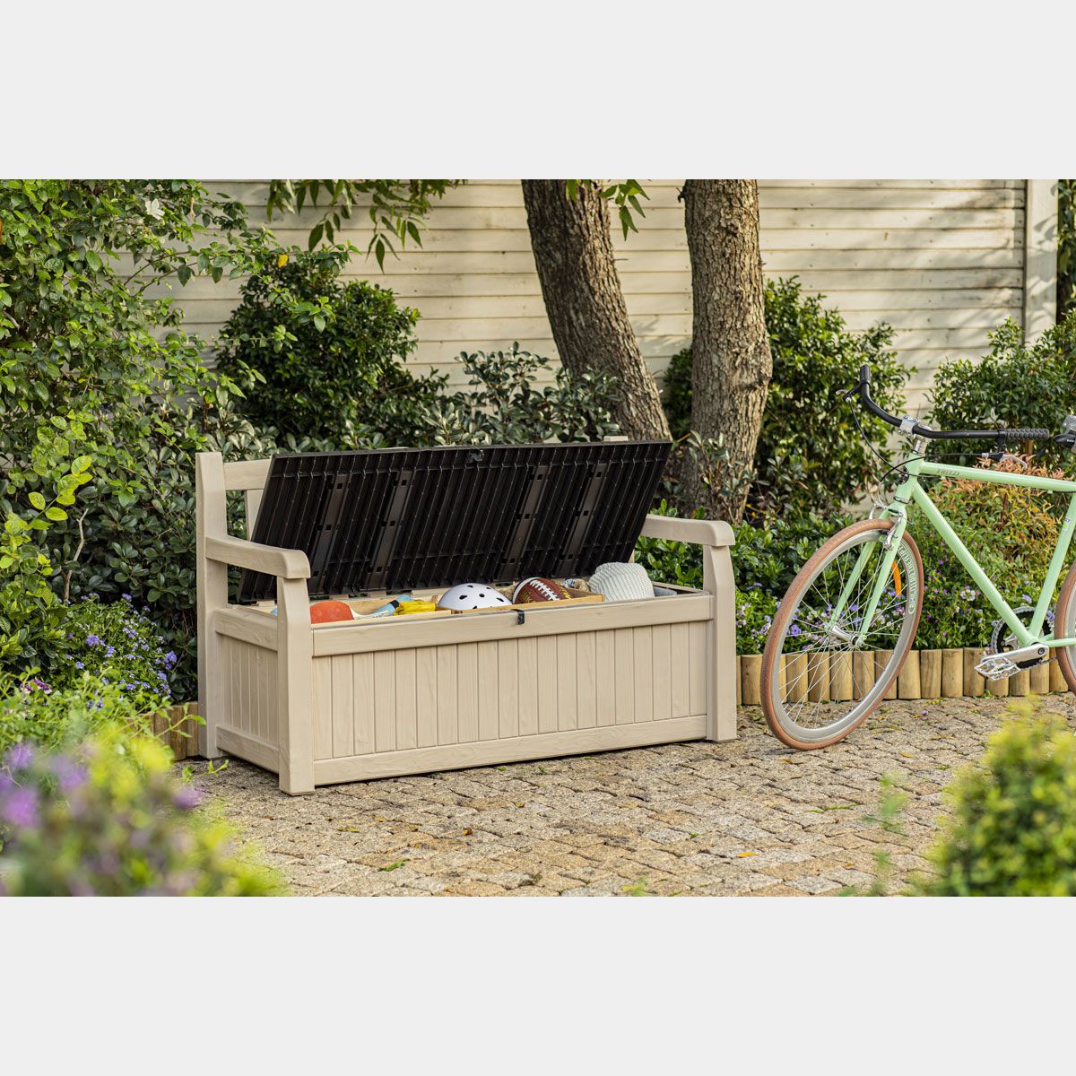 https://www.zenzeroshop.it/media/catalog/product/cache/c67d6295b3067476ac7df2b306f2b37b/p/a/panchina-da-giardino-beige-aperta.jpg