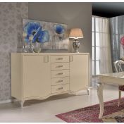 Credenza in legno finitura avorio patinato e argento, con 2 porte e 5 cassetti con maniglie brillanti 205x116