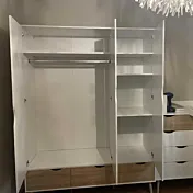 armadio aperto 