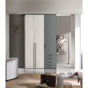 Armadio moderno L.151 a 3 ante e 4 cassetti H.257, finitura Grigio Titanio e Rovere bianco