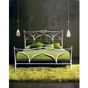 Letto in ferro battuto Tallis, colore bianco anticato oro, made in Italy